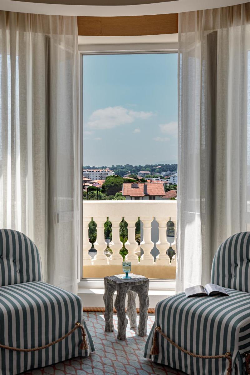 Regina Experimental Biarritz