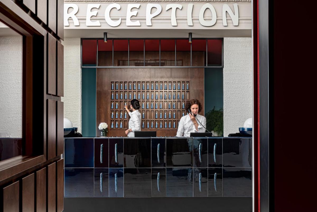 Regina Experimental Biarritz