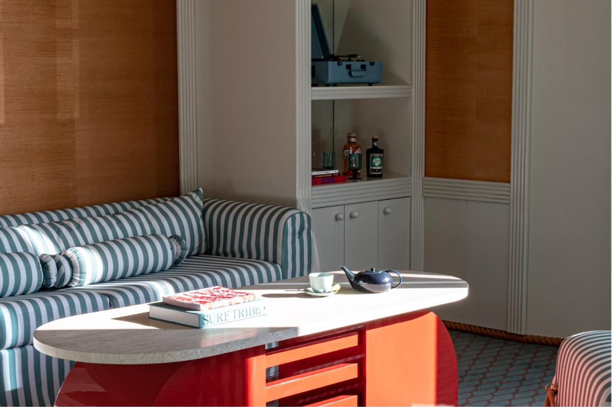 Regina Experimental Biarritz