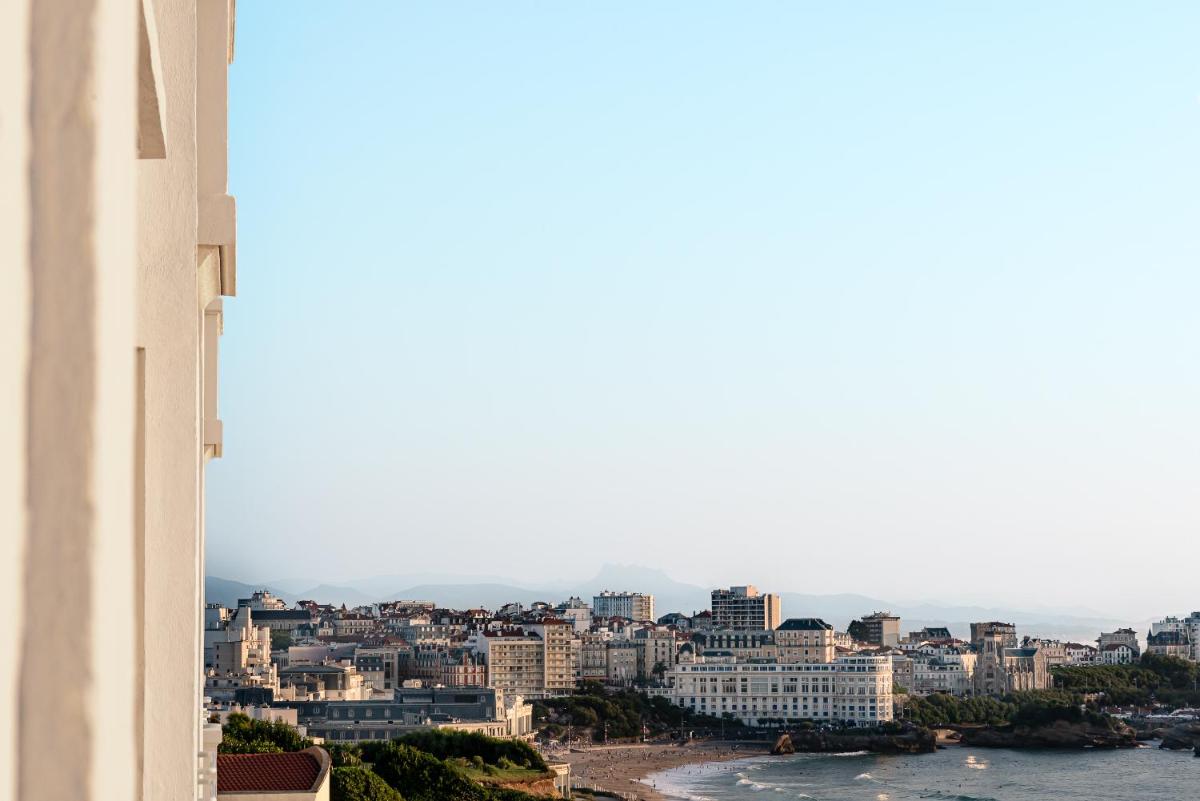 Regina Experimental Biarritz