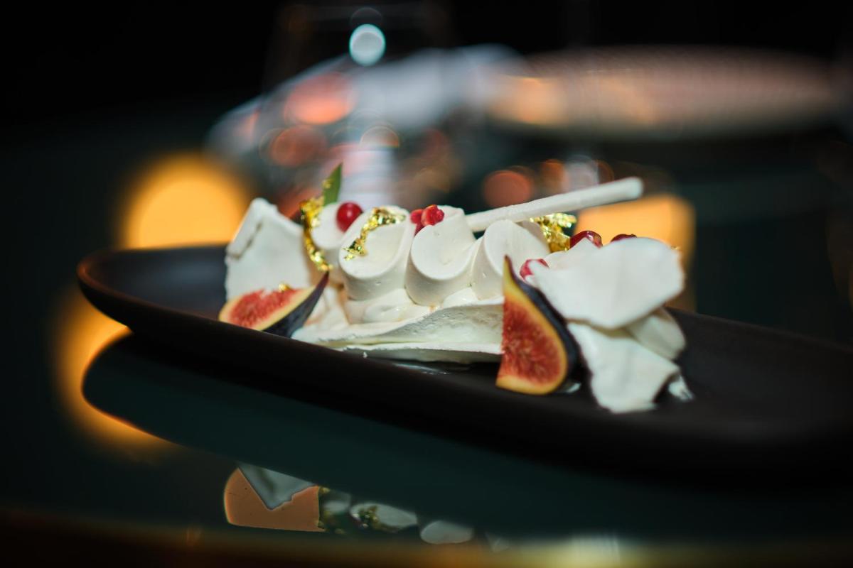 Le Roch Hotel & Spa