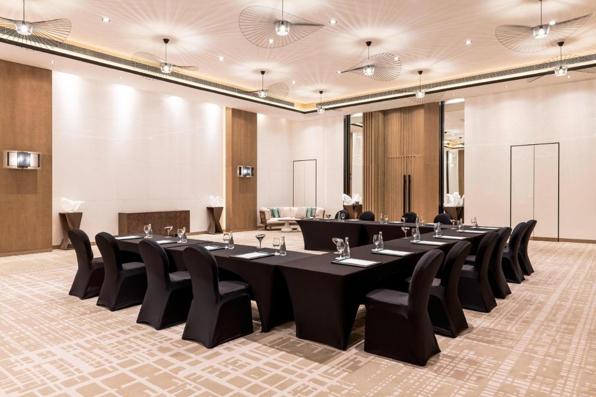Le Royal Meridien Beach Resort & Spa Dubai