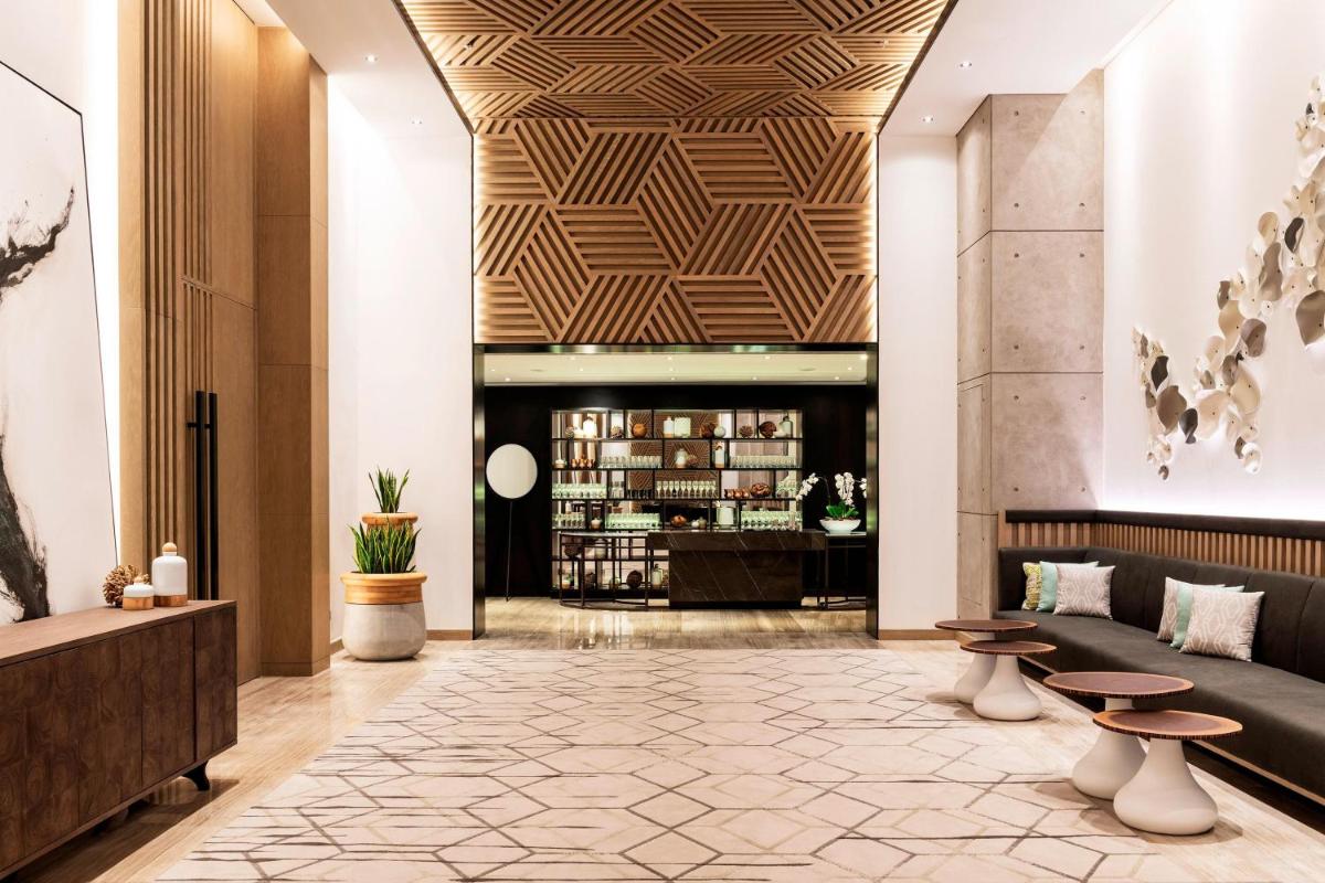 Le Royal Meridien Beach Resort & Spa Dubai