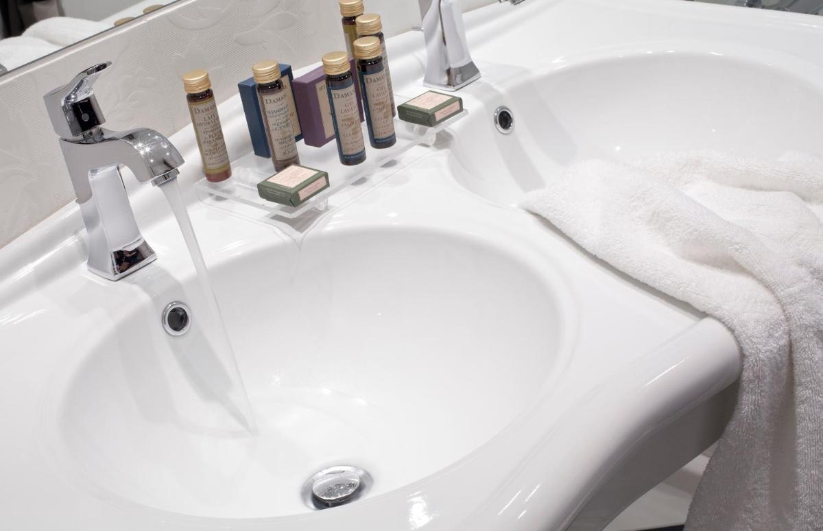 Le Vallon de Valrugues Hotel Spa & Villas