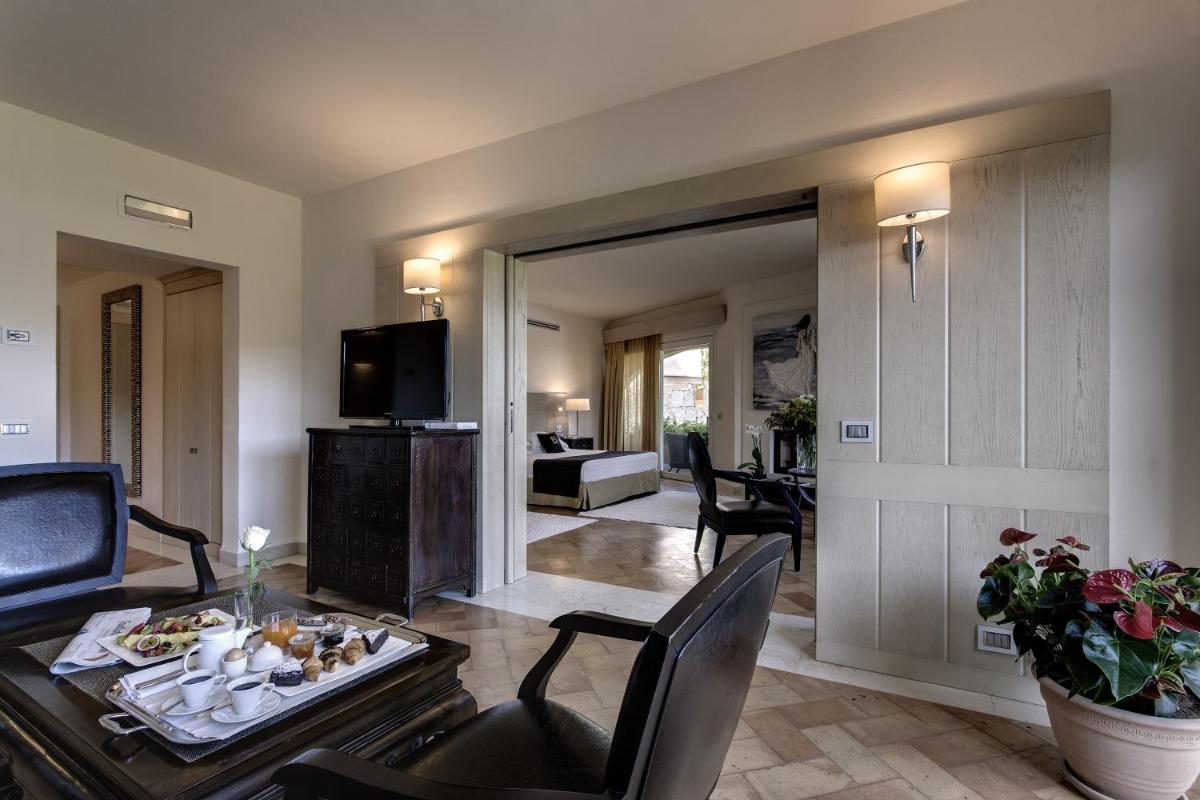 L'Ea Bianca Luxury Resort