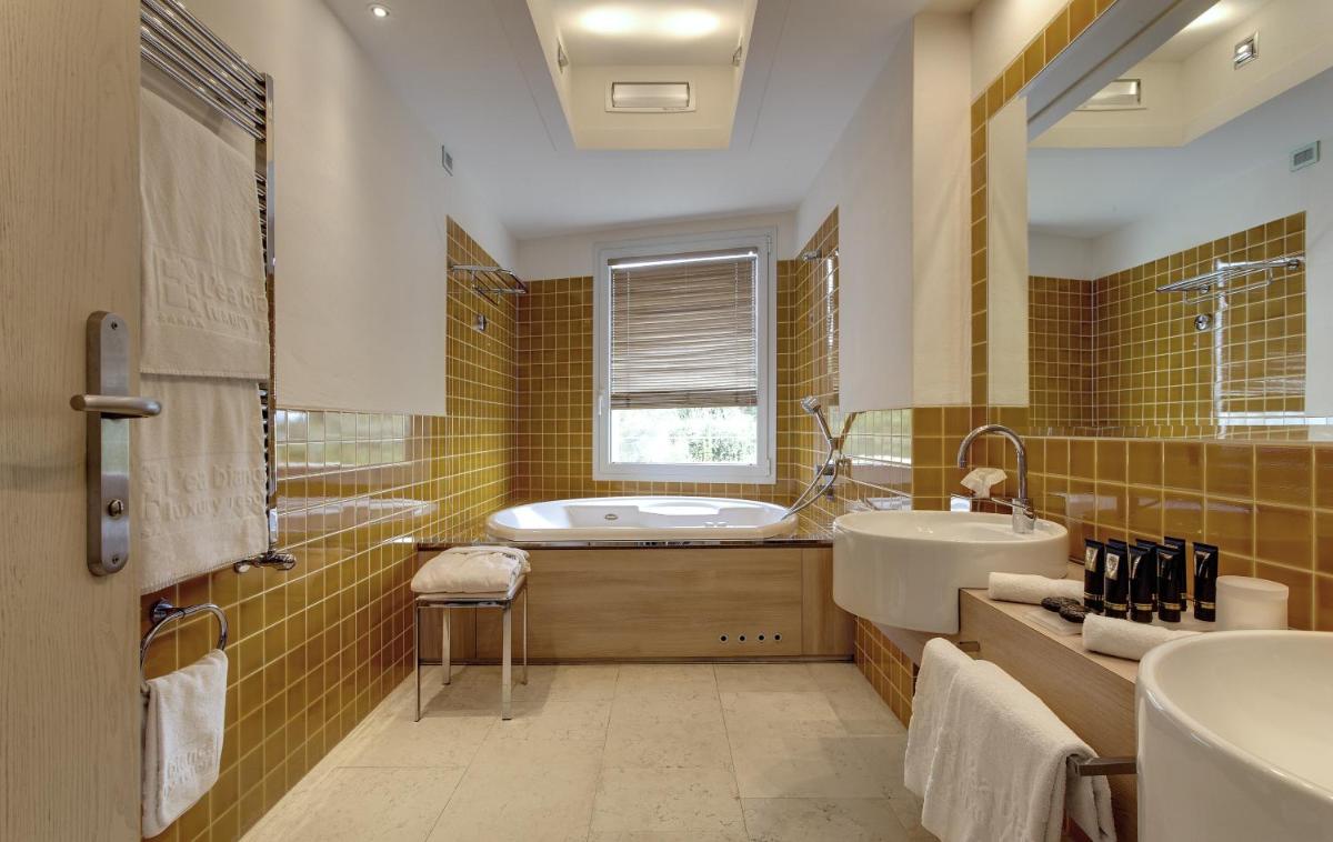 L'Ea Bianca Luxury Resort