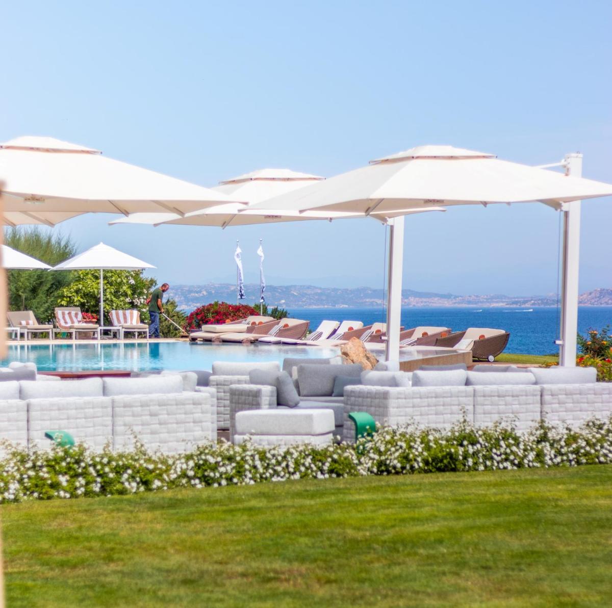 L'Ea Bianca Luxury Resort