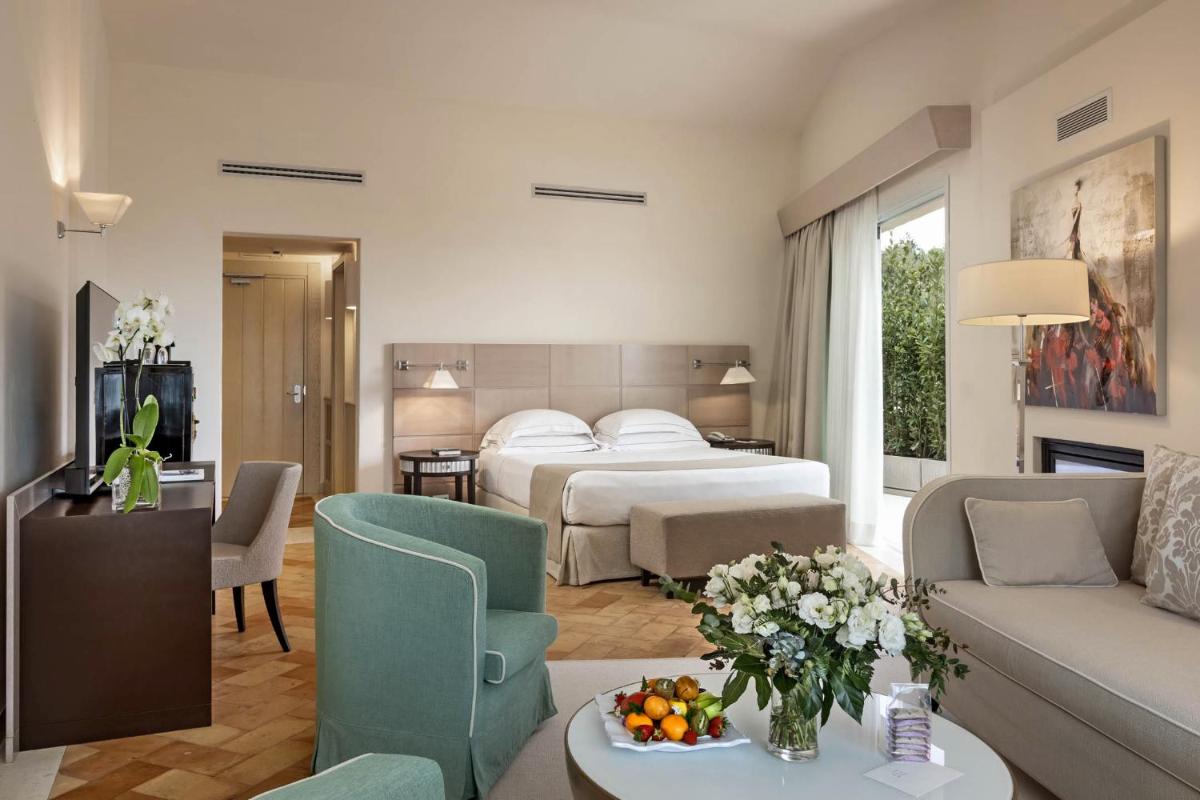 L'Ea Bianca Luxury Resort
