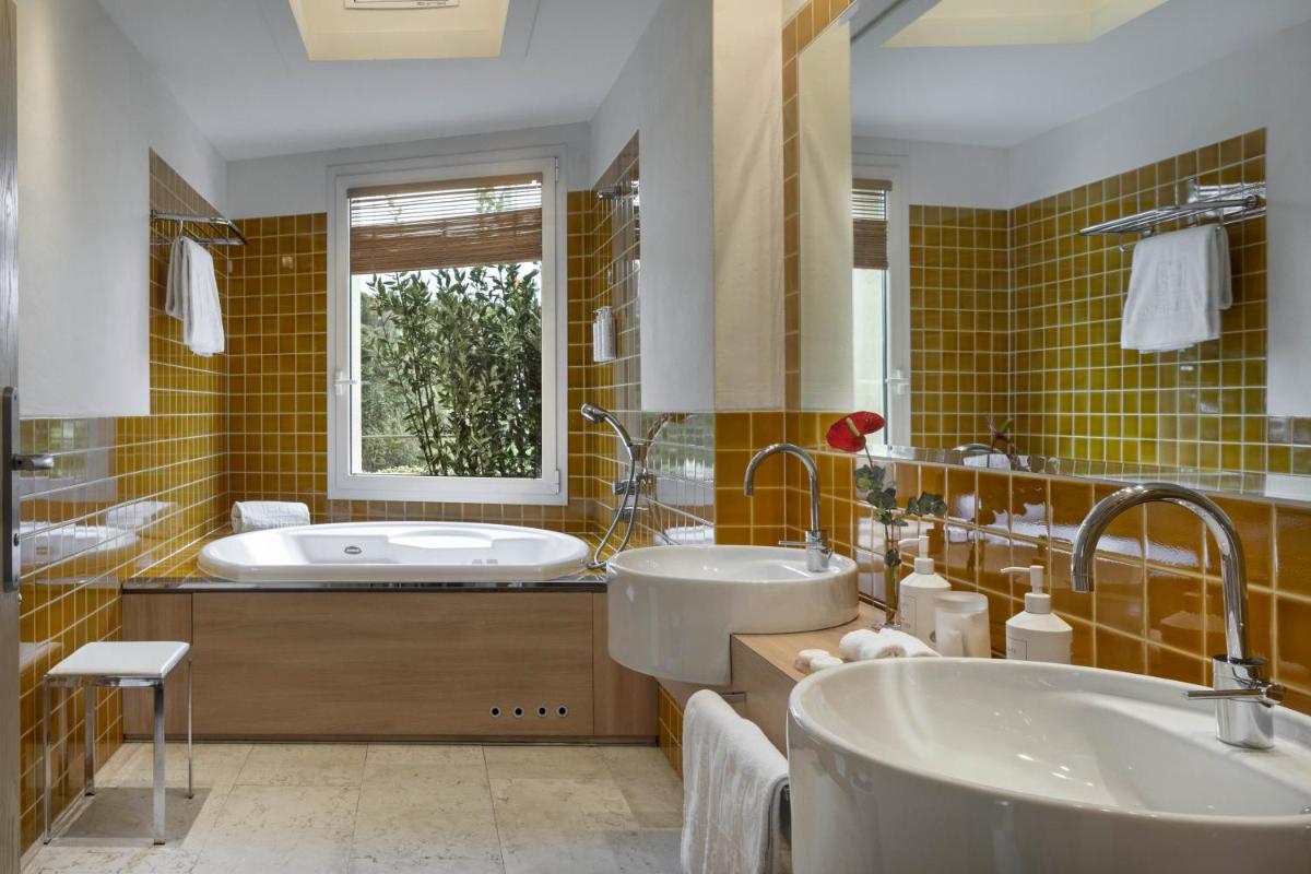 L'Ea Bianca Luxury Resort