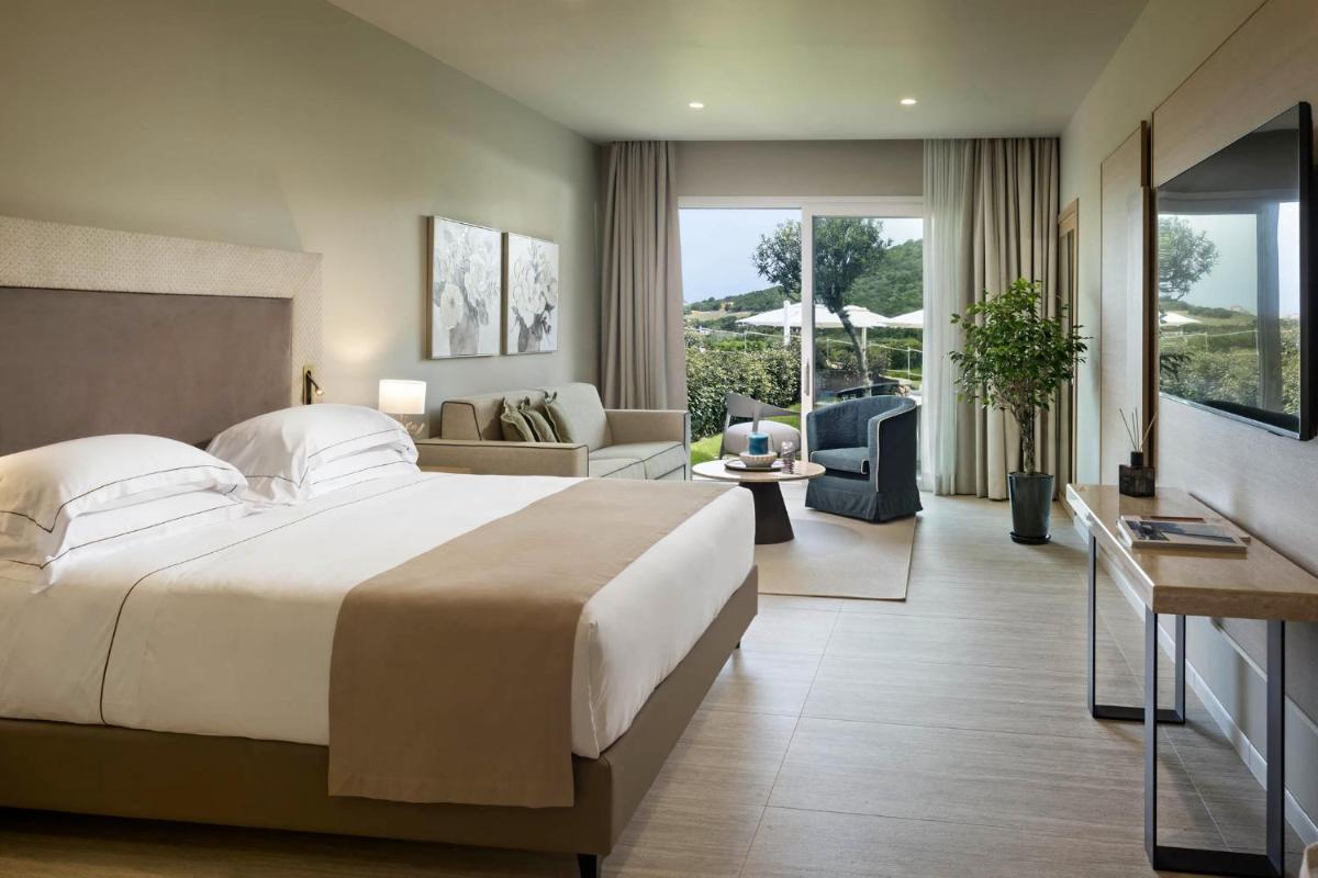 L'Ea Bianca Luxury Resort