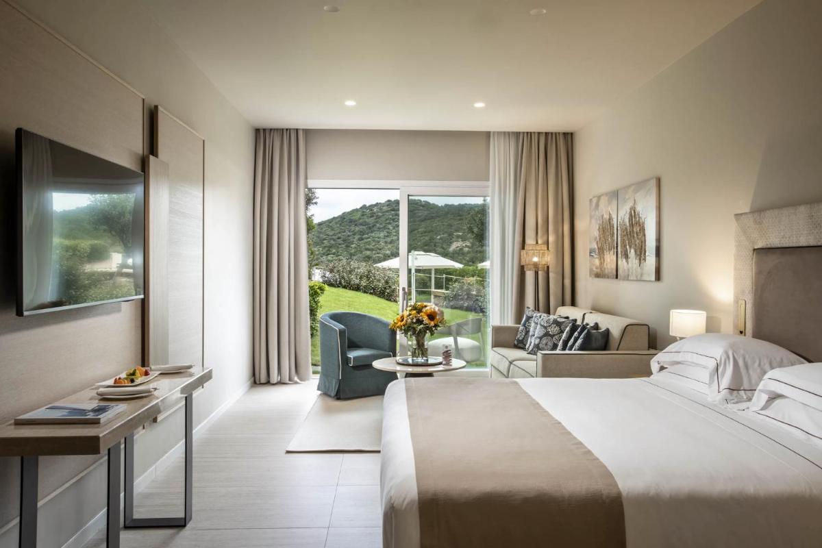 L'Ea Bianca Luxury Resort