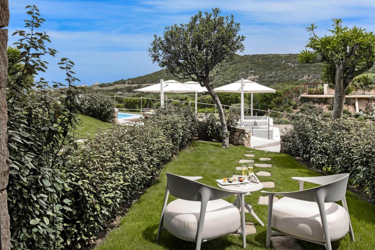 L'Ea Bianca Luxury Resort