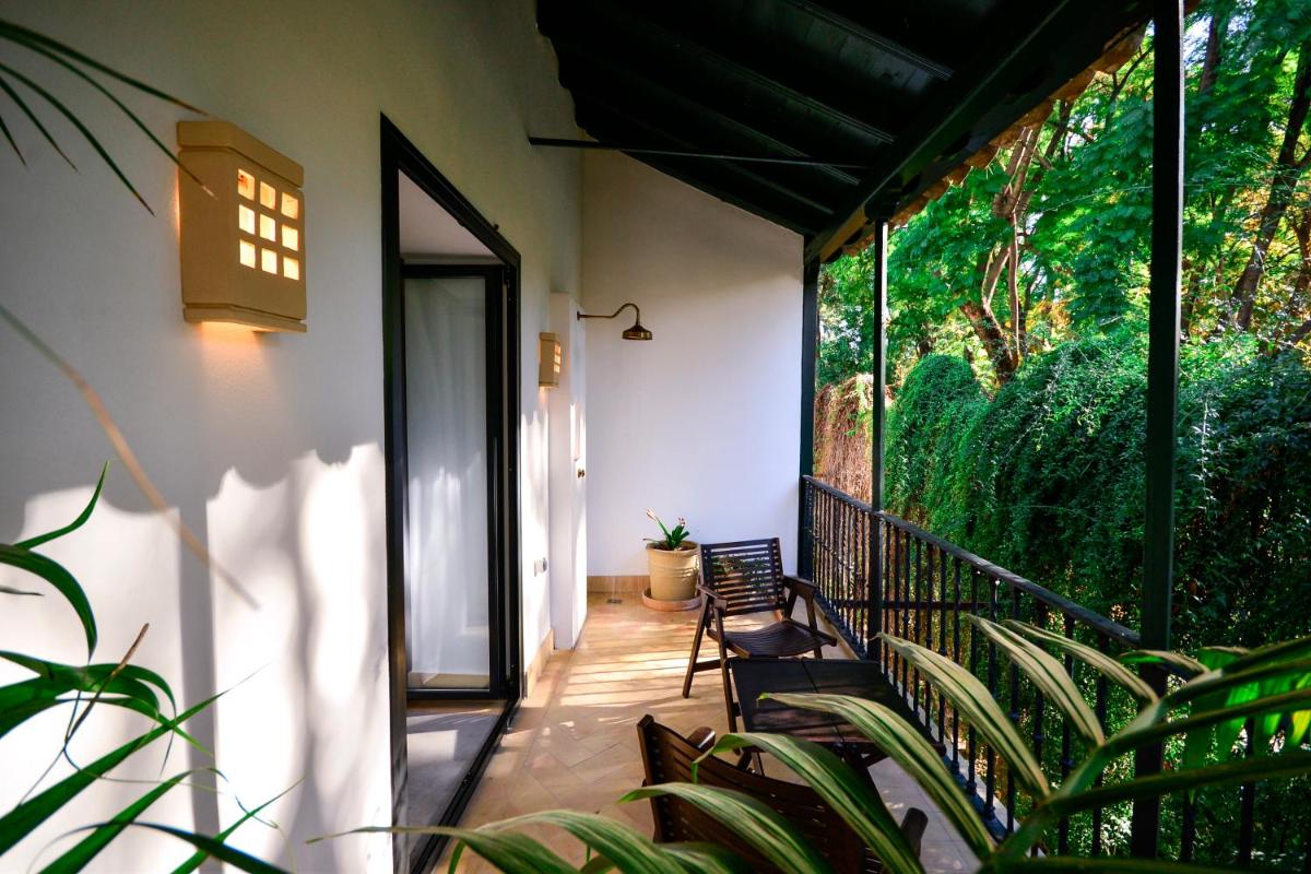 Legado Alcazar Hotel