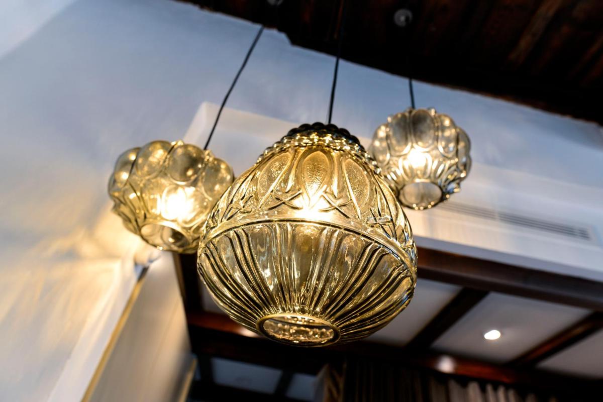 Legado Alcazar Hotel