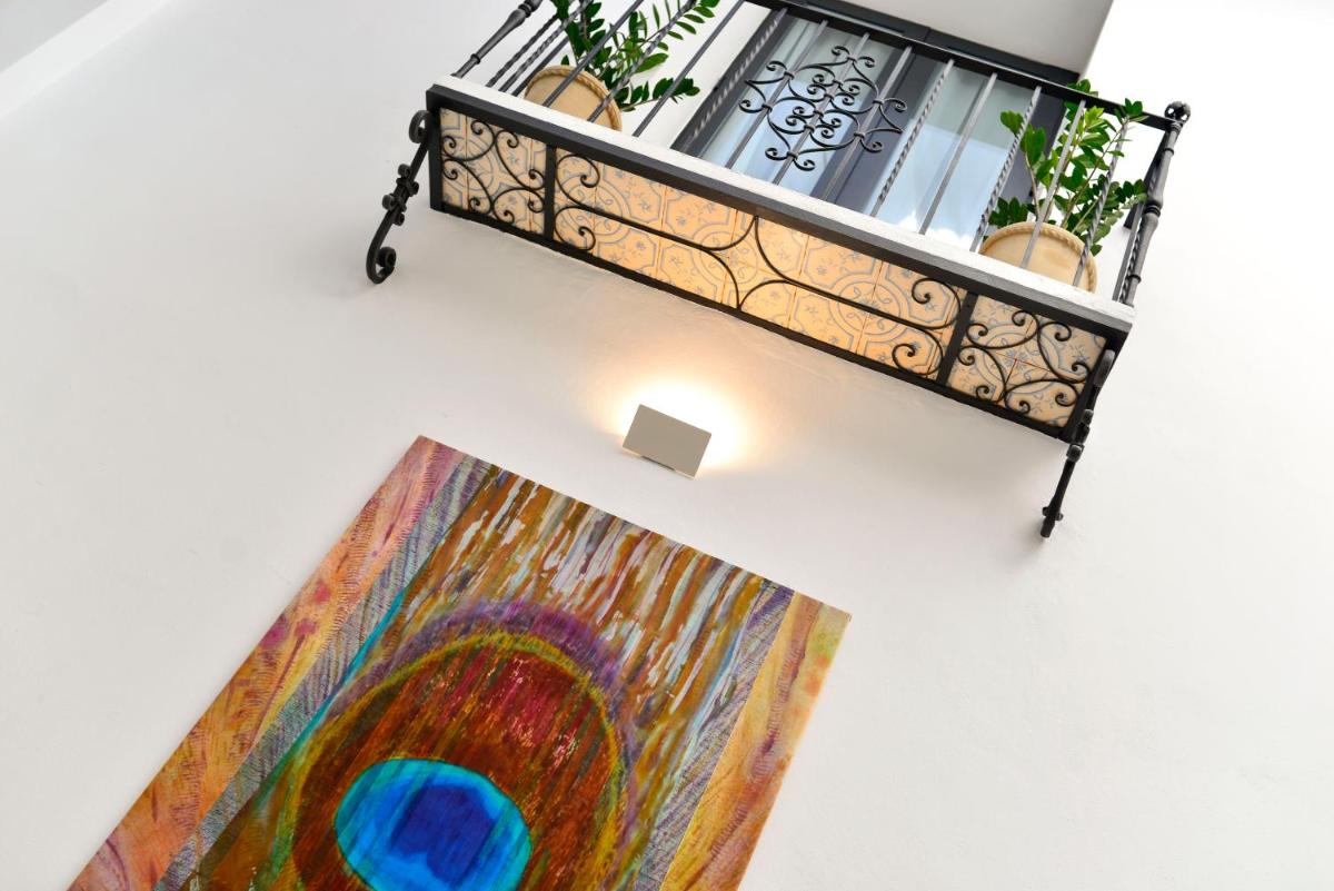 Legado Alcazar Hotel