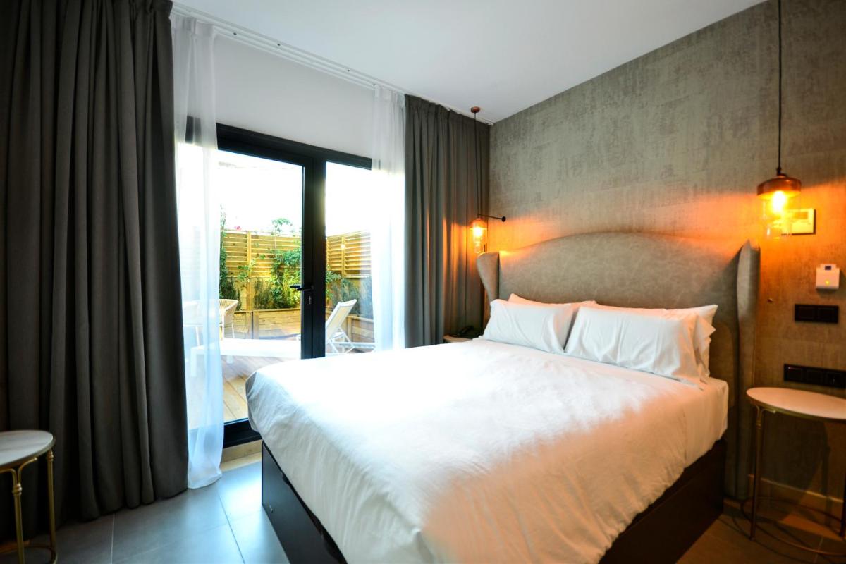 Legado Alcazar Hotel