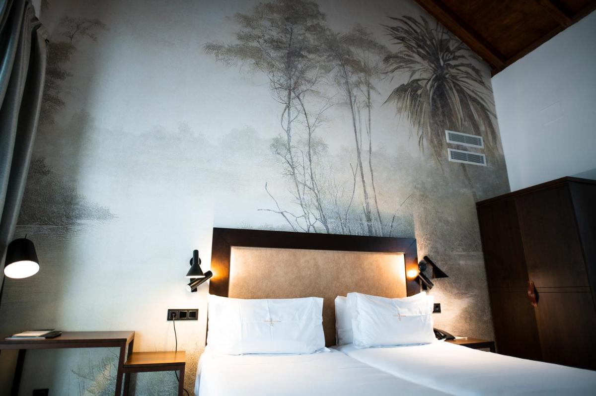 Legado Alcazar Hotel