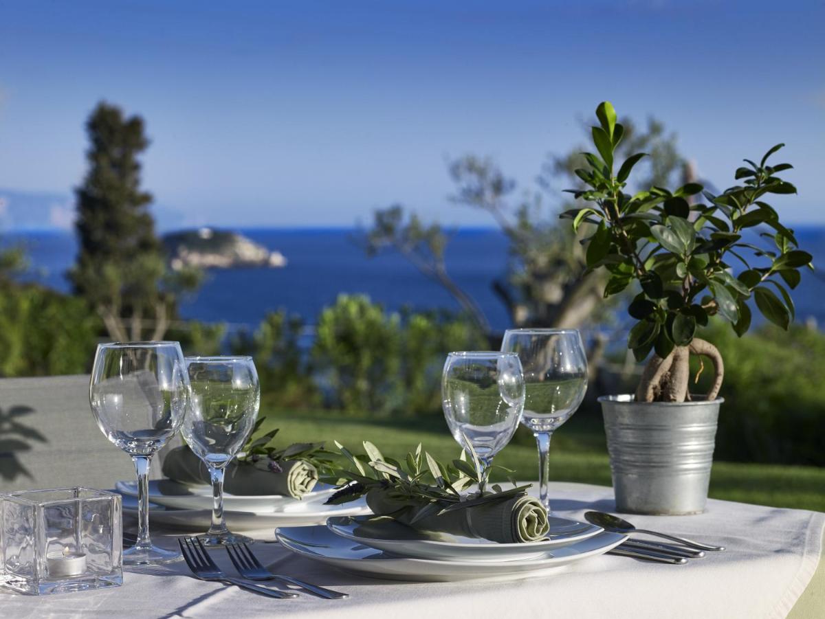 Leivatho Hotel