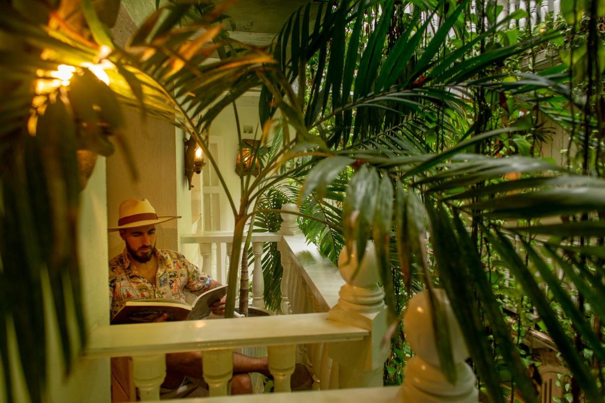 Leones de Alba Hotel Boutique