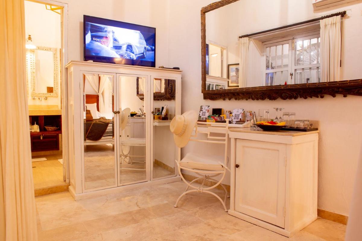 Leones de Alba Hotel Boutique