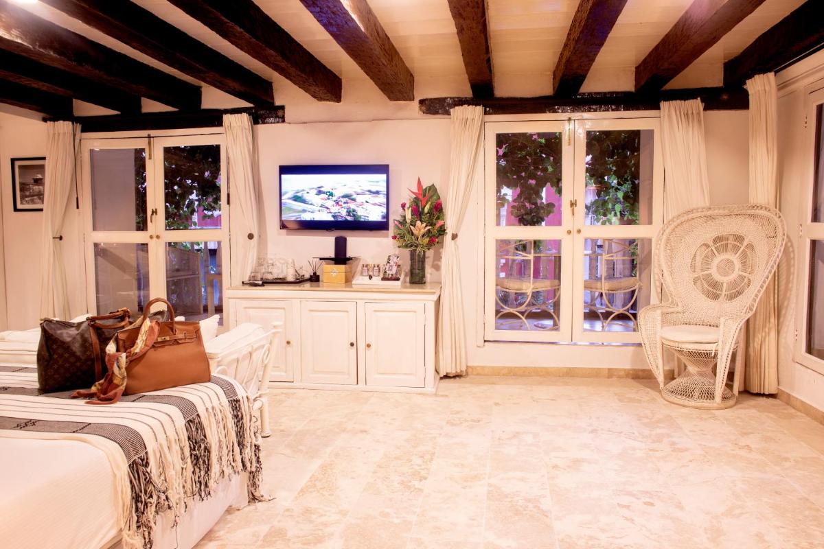 Leones de Alba Hotel Boutique