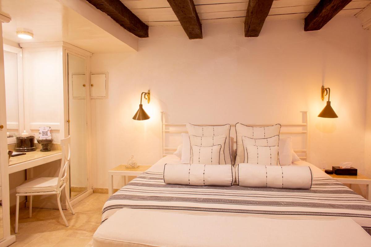 Leones de Alba Hotel Boutique