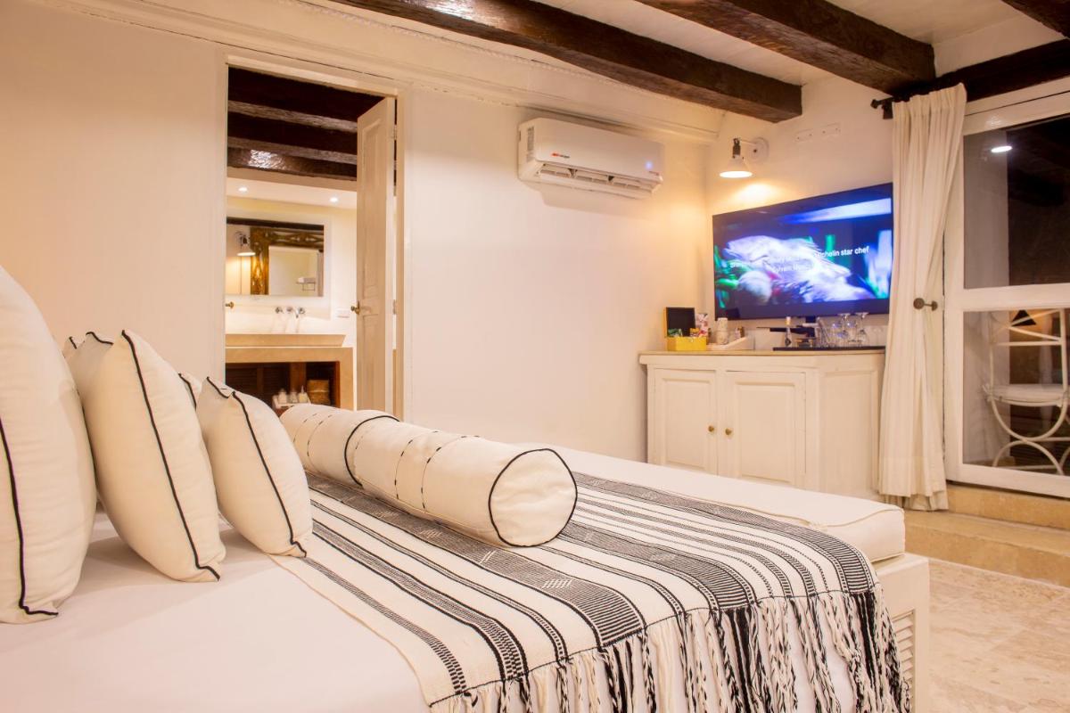 Leones de Alba Hotel Boutique