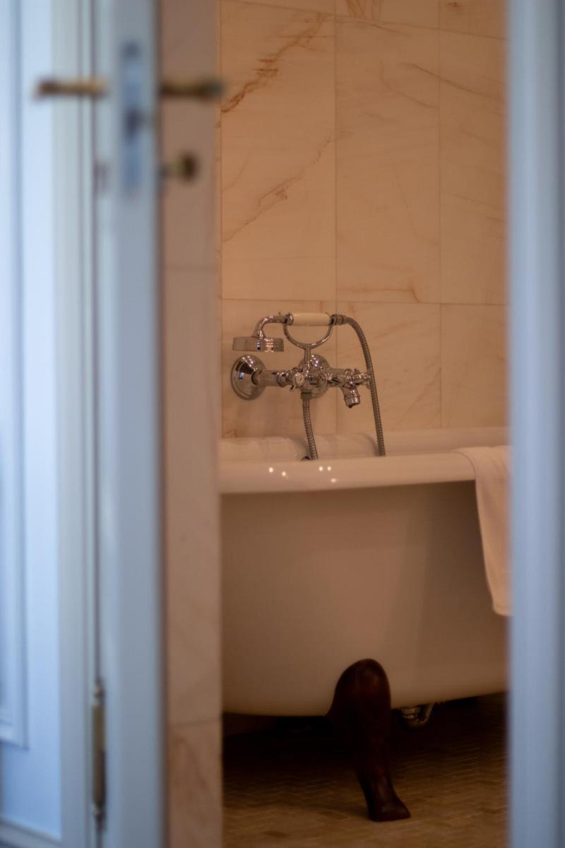 Leopolis Hotel