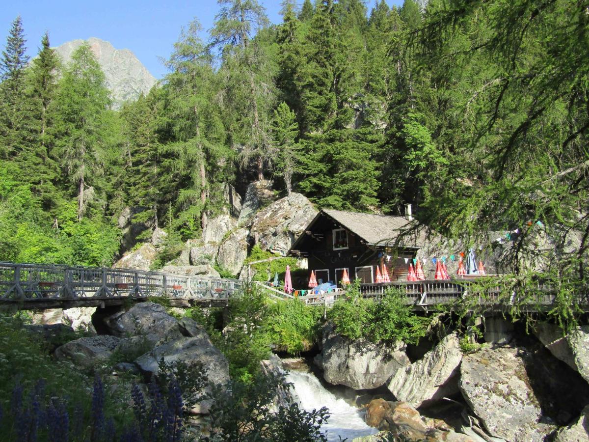 Les Grands Montets Hotel & Spa