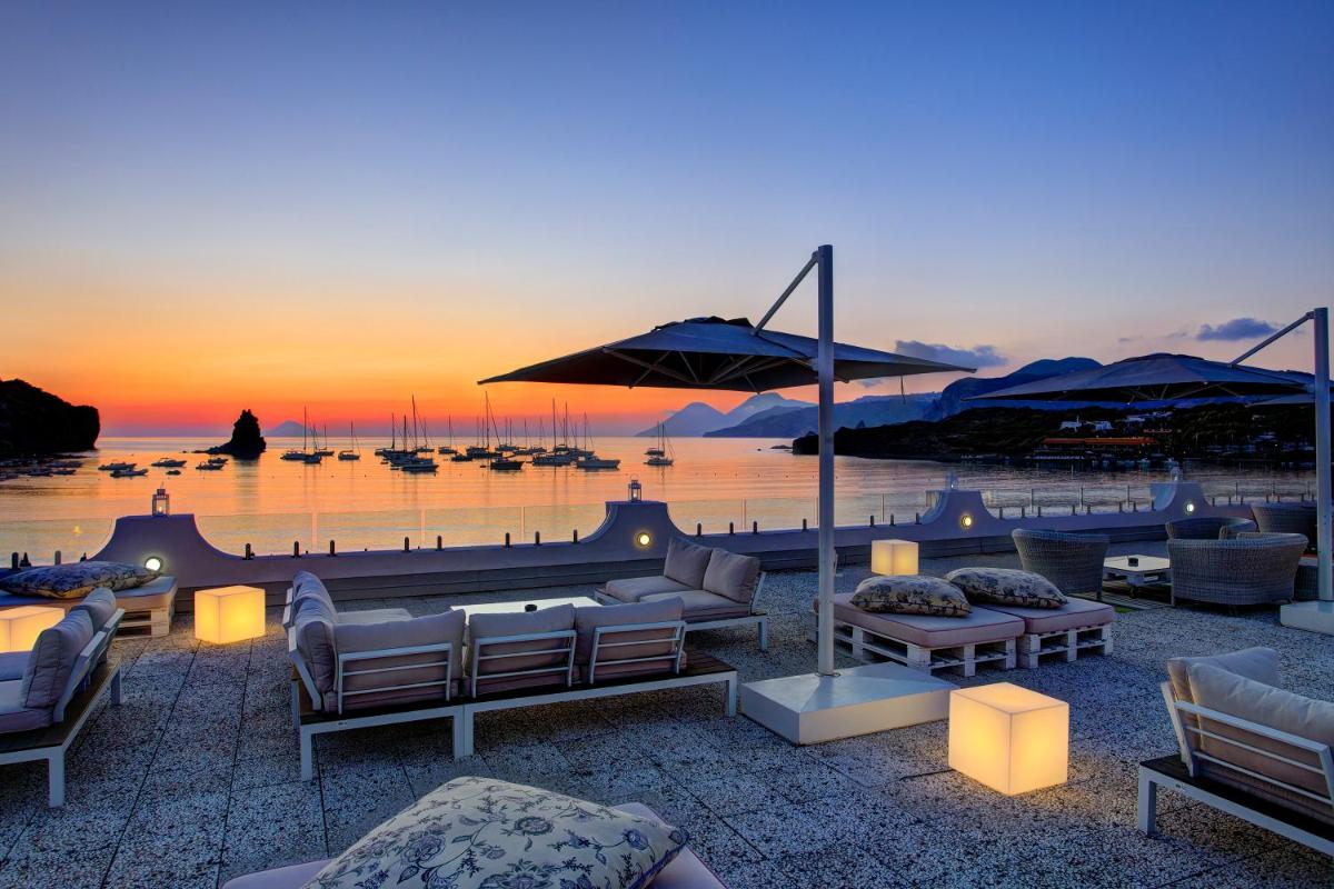 Les Sables Noirs & Spa