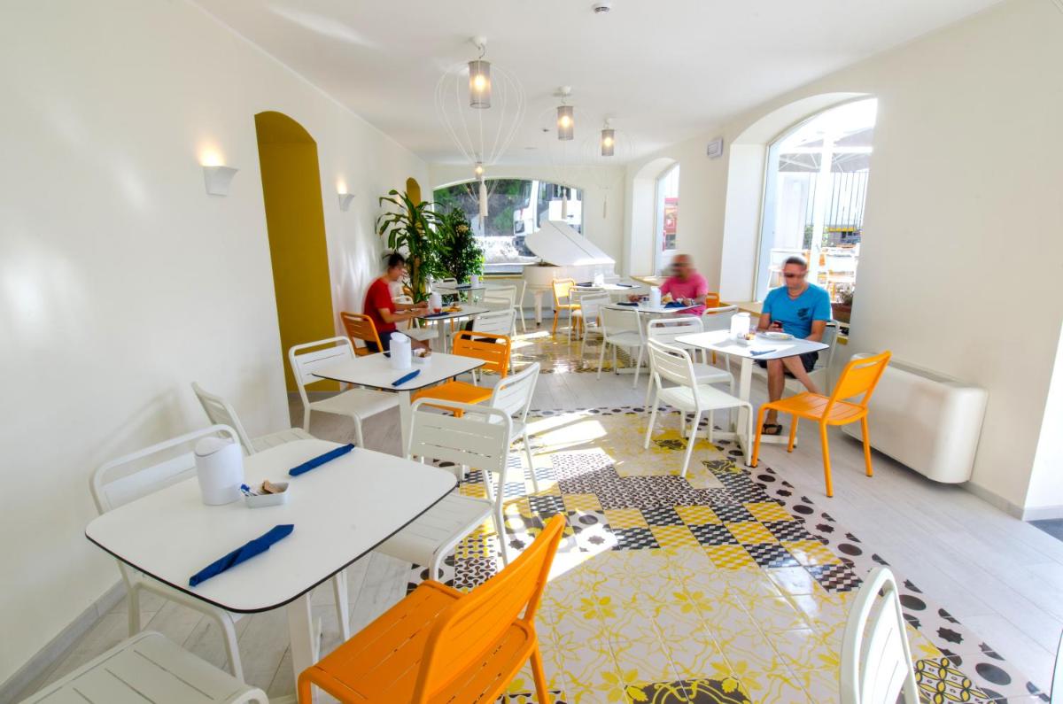 Les Sables Noirs & Spa