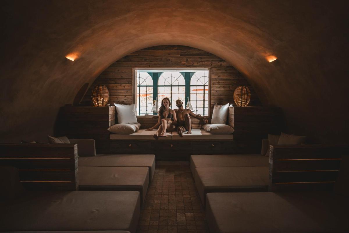 Les Violettes Hotel & Spa