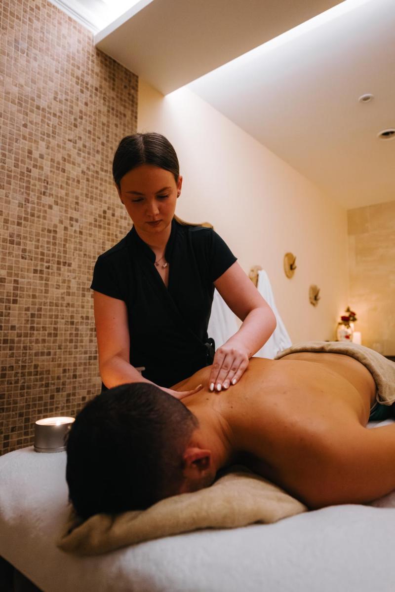 Les Violettes Hotel & Spa