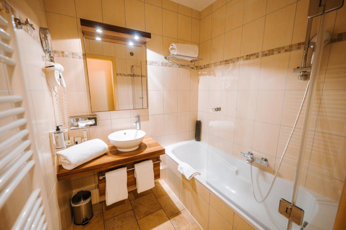 Les Violettes Hotel & Spa