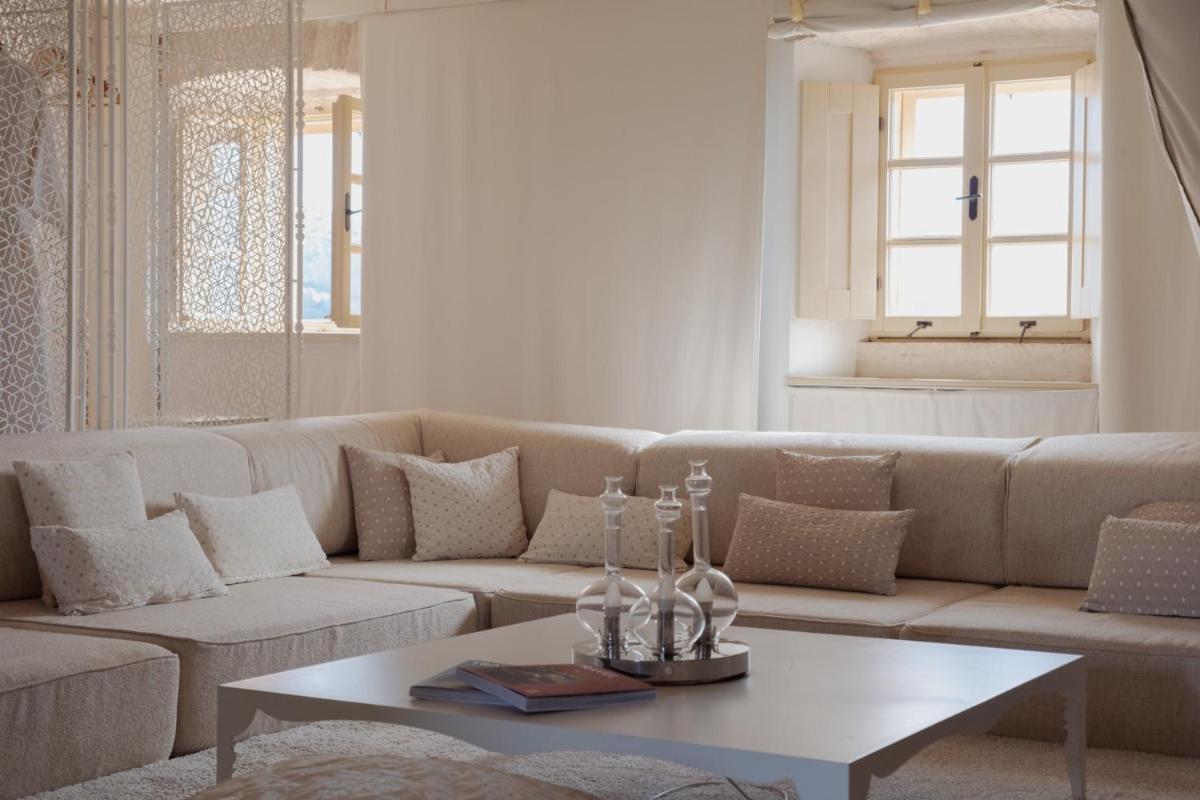 Lesic Dimitri Palace