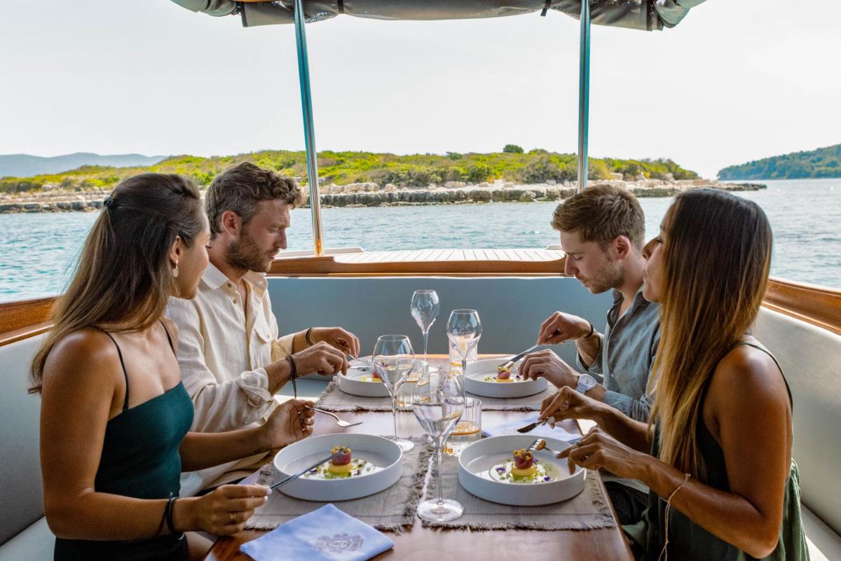 Lesic Dimitri Palace