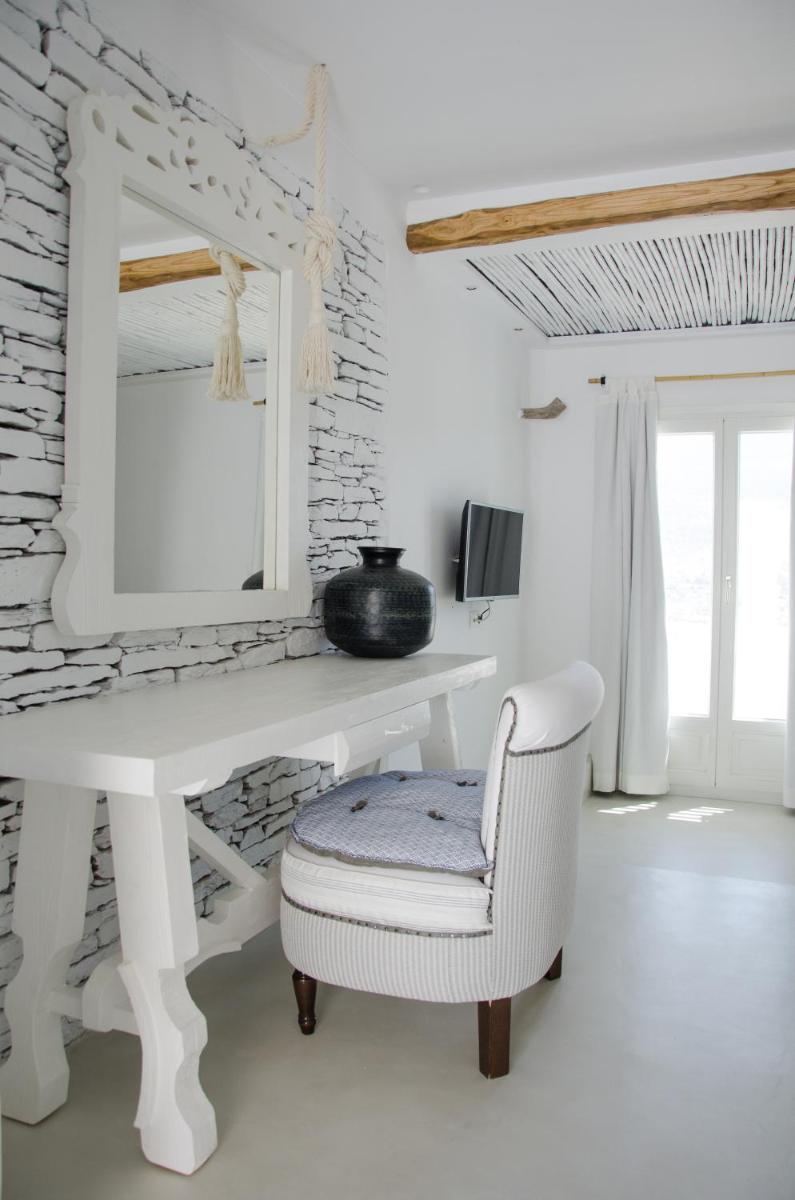 Levantes Ios Boutique Hotel