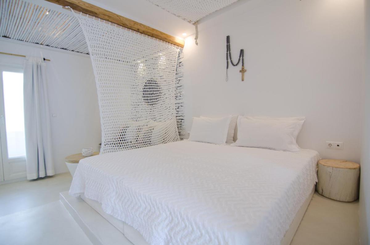 Levantes Ios Boutique Hotel