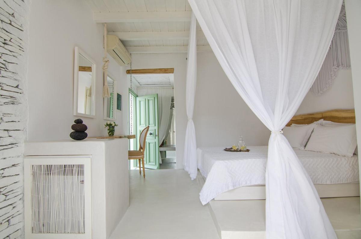 Levantes Ios Boutique Hotel