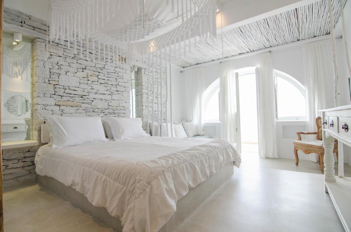 Levantes Ios Boutique Hotel