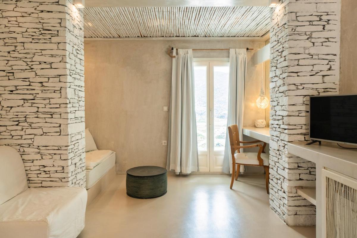 Levantes Ios Boutique Hotel