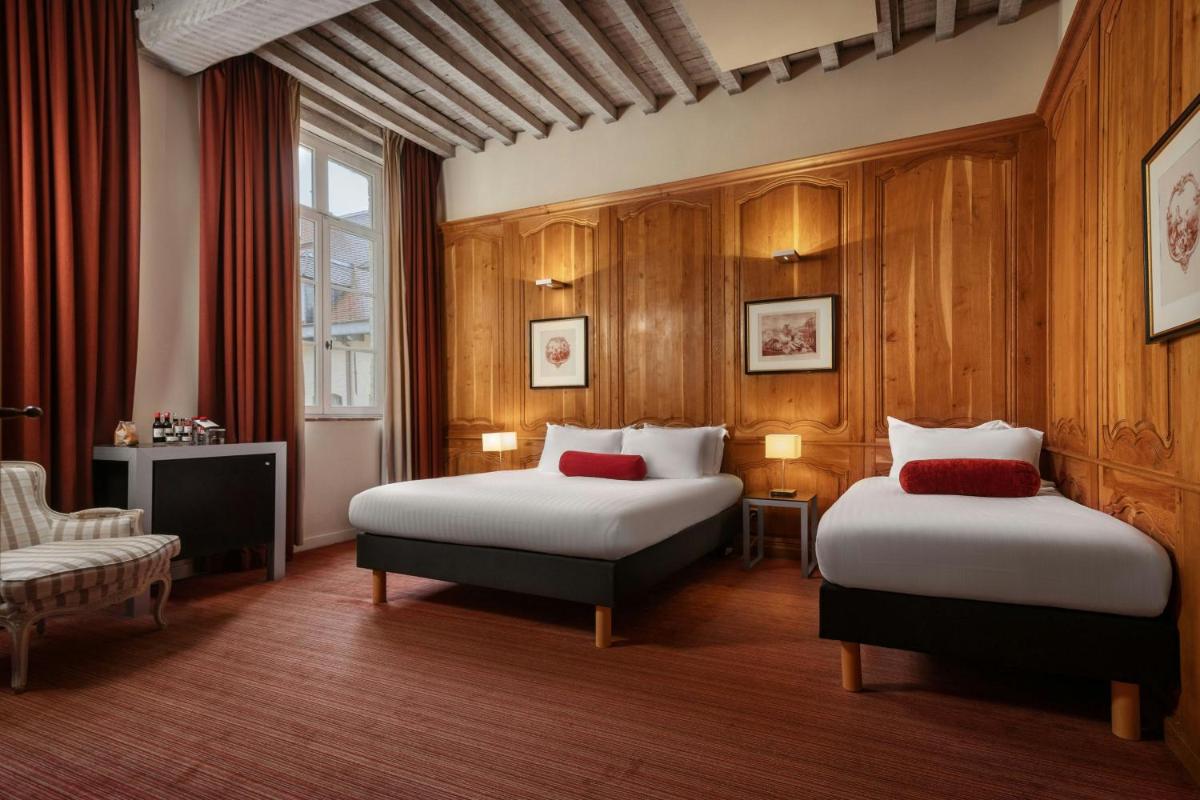 L'Hermitage Gantois, Autograph Collection