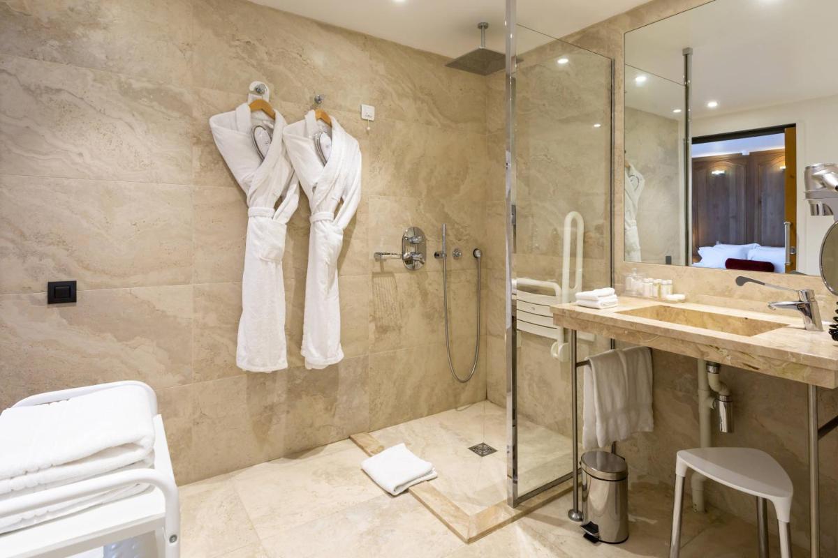 L'Hermitage Gantois, Autograph Collection