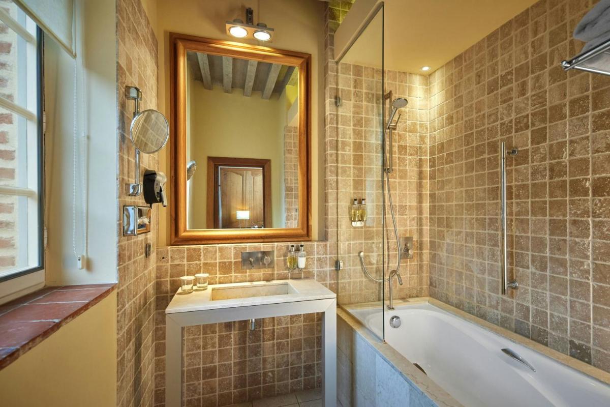 L'Hermitage Gantois, Autograph Collection