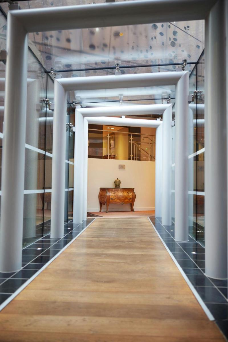 L'Hermitage Gantois, Autograph Collection