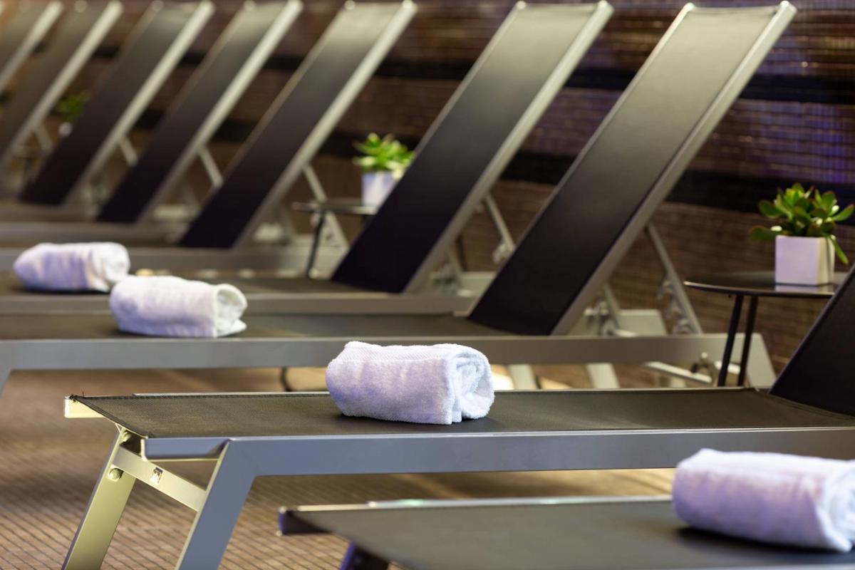 L'Hermitage Gantois, Autograph Collection