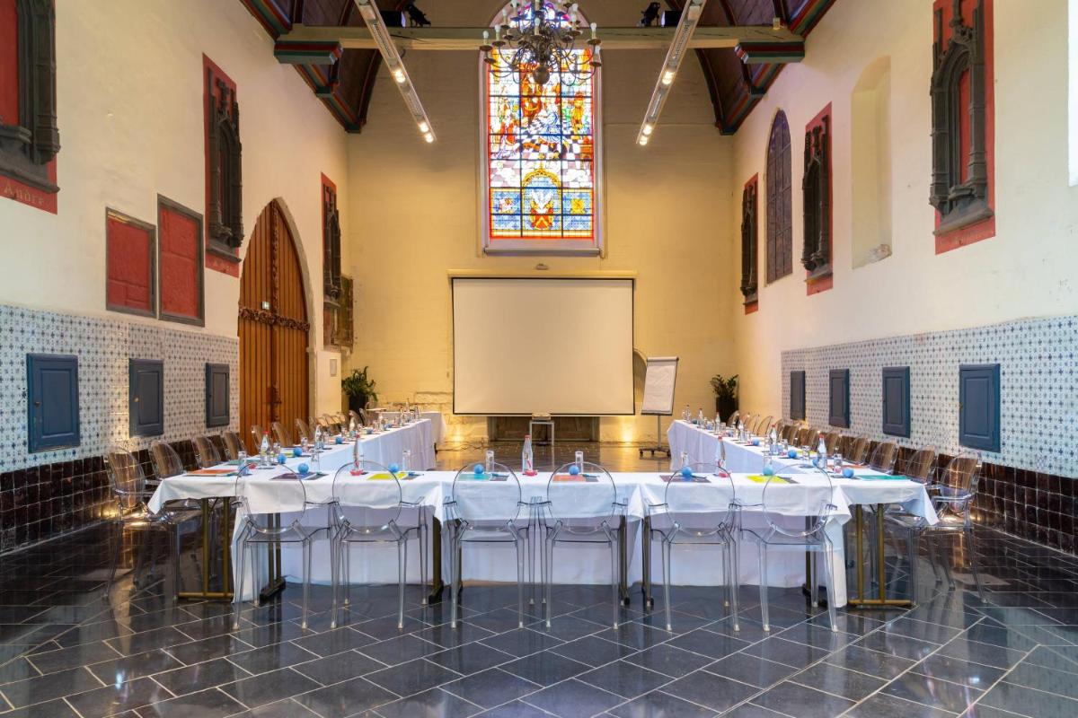 L'Hermitage Gantois, Autograph Collection