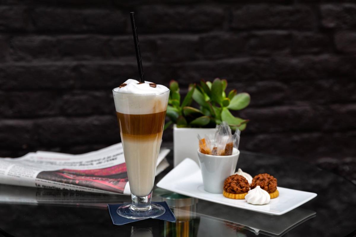 L'Hermitage Gantois, Autograph Collection