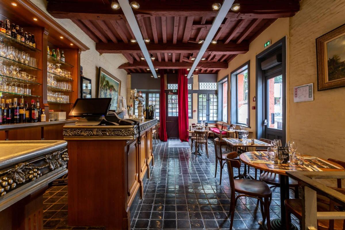 L'Hermitage Gantois, Autograph Collection