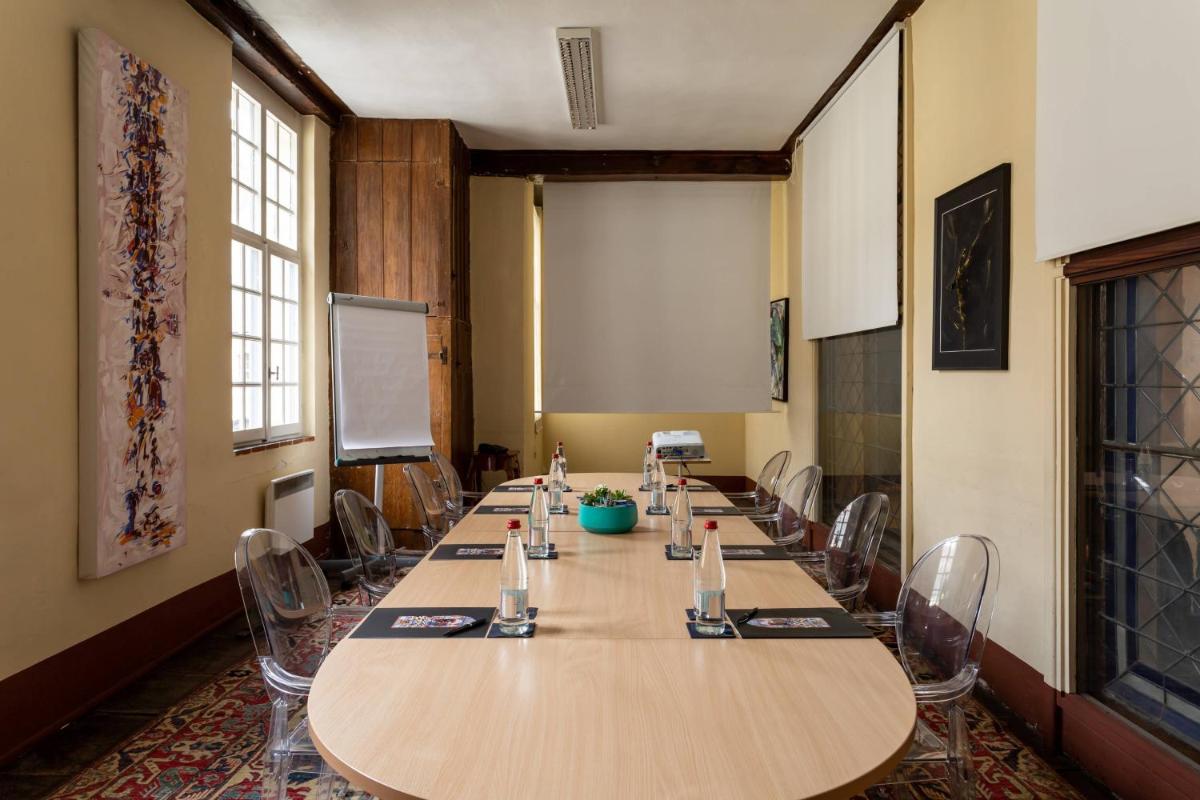 L'Hermitage Gantois, Autograph Collection